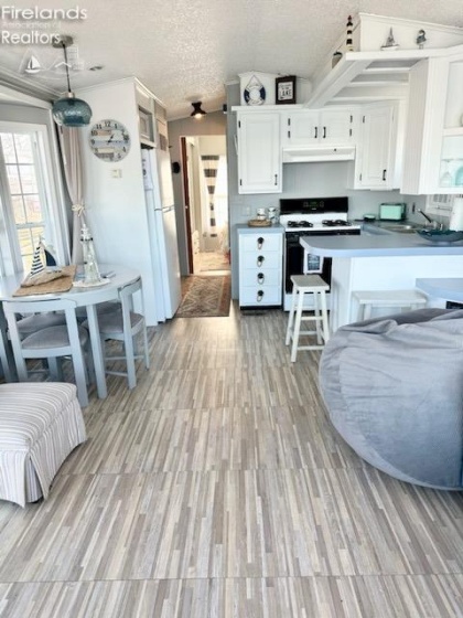 8087 Rollie, Marblehead, 43440, 1 Bedroom Bedrooms, ,1 BathroomBathrooms,Residential,For Sale,Rollie,20251700