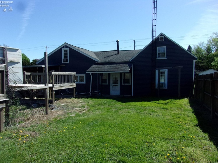 417 Race Street, Clyde, 43410, 3 Bedrooms Bedrooms, ,2 BathroomsBathrooms,Residential,For Sale,Race,20251704