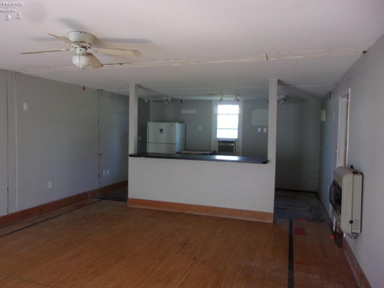 417 Race Street, Clyde, 43410, 3 Bedrooms Bedrooms, ,2 BathroomsBathrooms,Residential,For Sale,Race,20251704