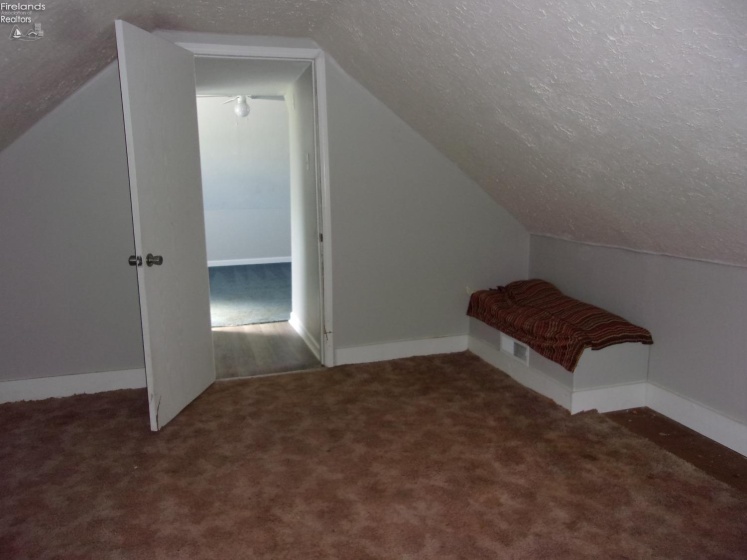 417 Race Street, Clyde, 43410, 3 Bedrooms Bedrooms, ,2 BathroomsBathrooms,Residential,For Sale,Race,20251704