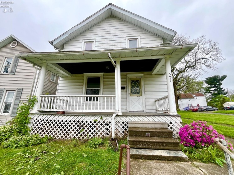 587 Springmill Street, Mansfield, 44903, 3 Bedrooms Bedrooms, ,1 BathroomBathrooms,Residential,For Sale,Springmill,20251670