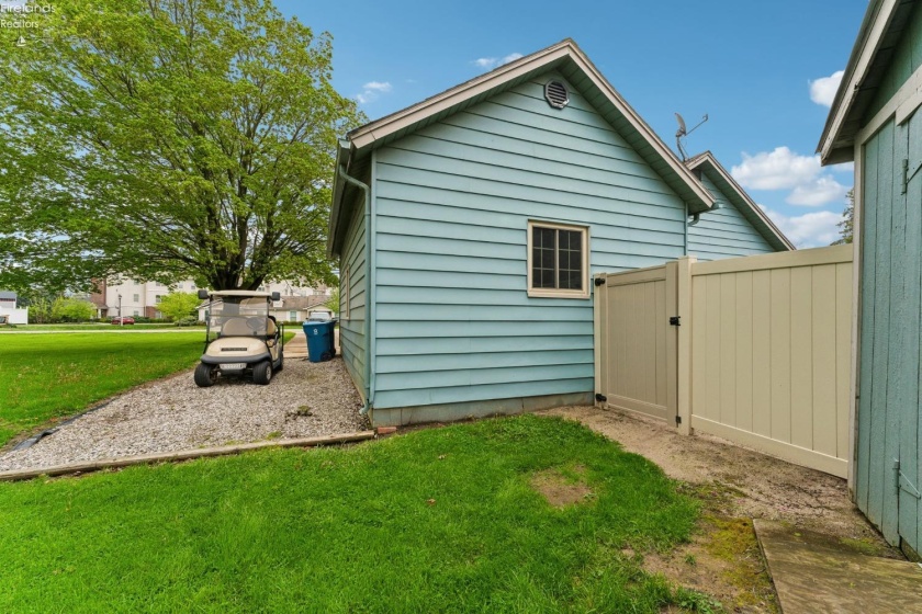 515 Berlin Road, Huron, 44839, 3 Bedrooms Bedrooms, ,2 BathroomsBathrooms,Residential,For Sale,Berlin,20251675