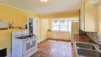 60 Corwin Street, Norwalk, 44857, 3 Bedrooms Bedrooms, ,1 BathroomBathrooms,Residential,For Sale,Corwin,20251537