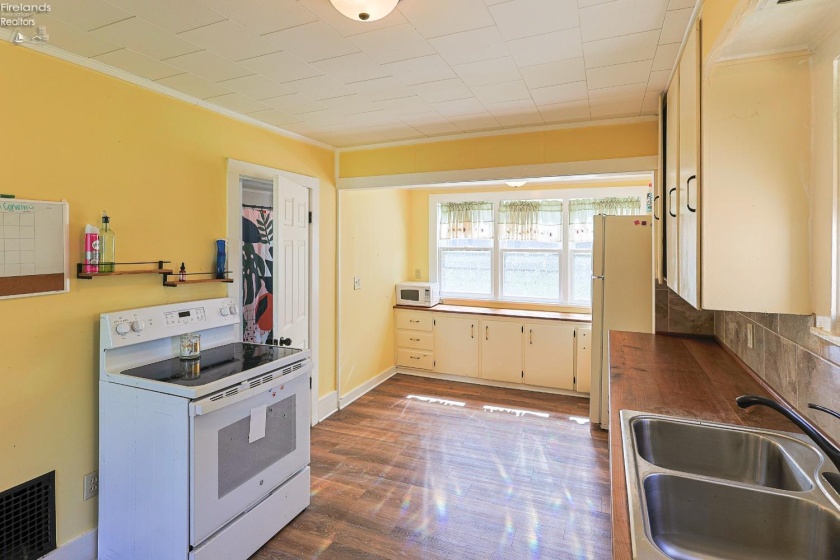 60 Corwin Street, Norwalk, 44857, 3 Bedrooms Bedrooms, ,1 BathroomBathrooms,Residential,For Sale,Corwin,20251537