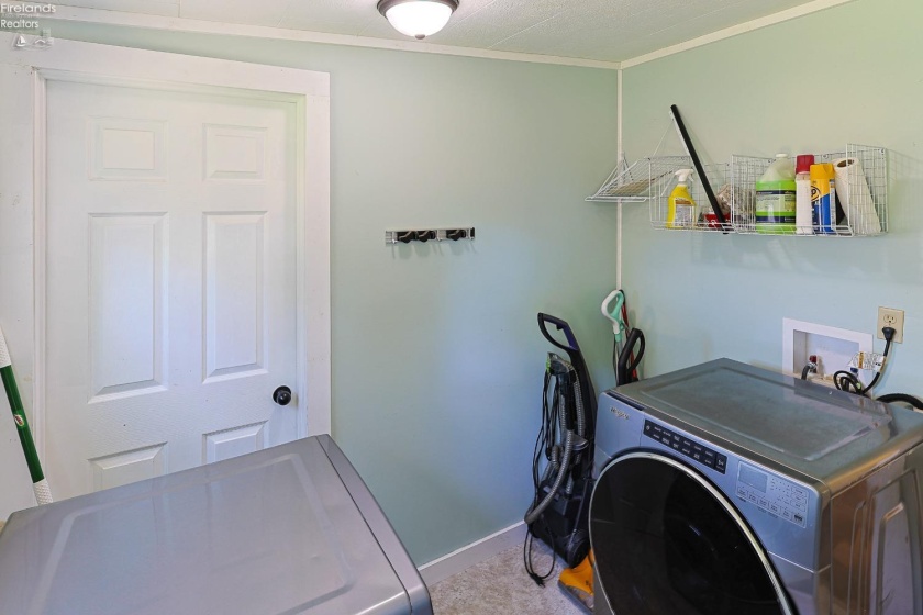 60 Corwin Street, Norwalk, 44857, 3 Bedrooms Bedrooms, ,1 BathroomBathrooms,Residential,For Sale,Corwin,20251537