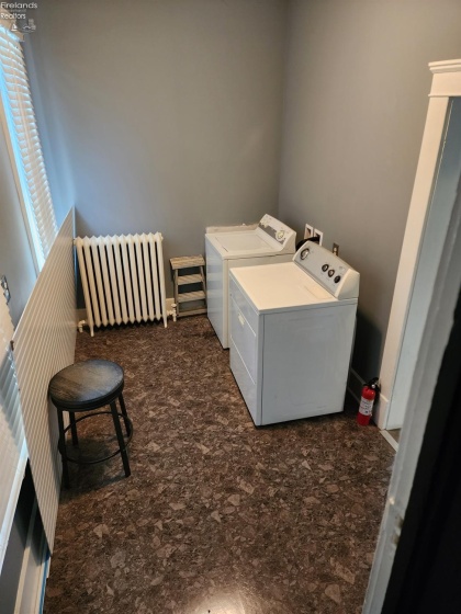 1017 Putnam Street, Sandusky, 44870, 3 Bedrooms Bedrooms, ,2 BathroomsBathrooms,Residential,For Sale,Putnam,20251719