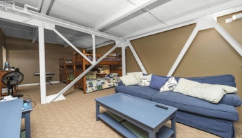 401 Shoreline Drive, Sandusky, 44870, 3 Bedrooms Bedrooms, ,3 BathroomsBathrooms,Residential,For Sale,Shoreline,20251666