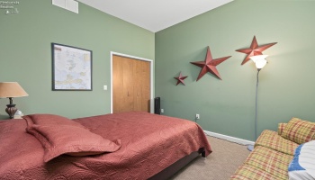 401 Shoreline Drive, Sandusky, 44870, 3 Bedrooms Bedrooms, ,3 BathroomsBathrooms,Residential,For Sale,Shoreline,20251666