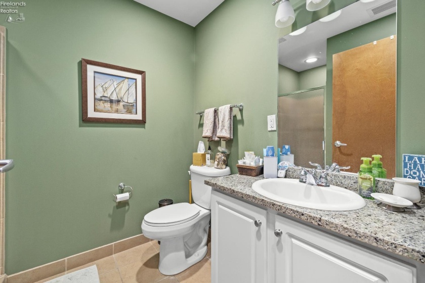 401 Shoreline Drive, Sandusky, 44870, 3 Bedrooms Bedrooms, ,3 BathroomsBathrooms,Residential,For Sale,Shoreline,20251666