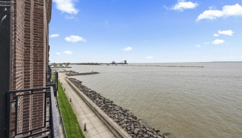 401 Shoreline Drive, Sandusky, 44870, 3 Bedrooms Bedrooms, ,3 BathroomsBathrooms,Residential,For Sale,Shoreline,20251666