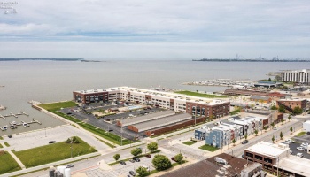 401 Shoreline Drive, Sandusky, 44870, 3 Bedrooms Bedrooms, ,3 BathroomsBathrooms,Residential,For Sale,Shoreline,20251666