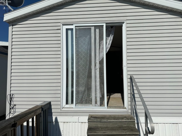 1057 Sister Lane, Oak Harbor, 43449, 2 Bedrooms Bedrooms, ,1 BathroomBathrooms,Residential,For Sale,Sister,20251712