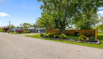 1287 Garnet Road, Port Clinton, 43452, 3 Bedrooms Bedrooms, ,3 BathroomsBathrooms,Residential,For Sale,Garnet,20251729