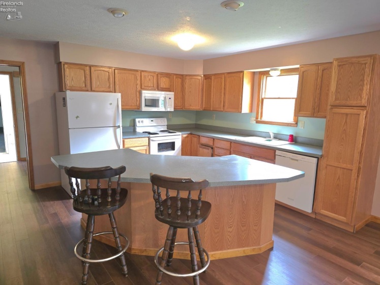 715 Cherry Avenue, Lakeside, 43440, 3 Bedrooms Bedrooms, ,3 BathroomsBathrooms,Residential,For Sale,Cherry,20251684