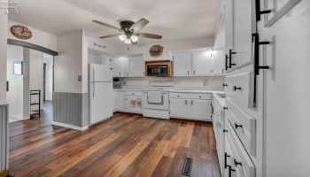 1733 County Road 302, Bellevue, 44811, 3 Bedrooms Bedrooms, ,2 BathroomsBathrooms,Residential,For Sale,County Road 302,20251595