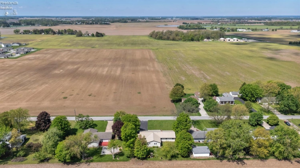 1733 County Road 302, Bellevue, 44811, 3 Bedrooms Bedrooms, ,2 BathroomsBathrooms,Residential,For Sale,County Road 302,20251595