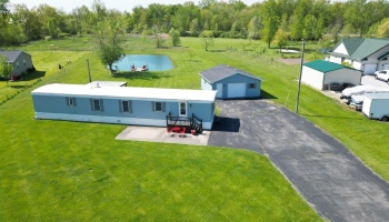 3800 Lakeshore Drive, Port Clinton, 43452, 3 Bedrooms Bedrooms, ,1 BathroomBathrooms,Residential,For Sale,Lakeshore,20251714