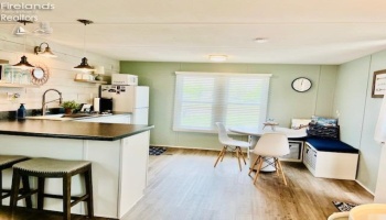 3800 Lakeshore Drive, Port Clinton, 43452, 3 Bedrooms Bedrooms, ,1 BathroomBathrooms,Residential,For Sale,Lakeshore,20251714