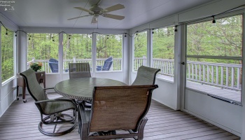 914 Wood Glen Court, Norwalk, 44857, 4 Bedrooms Bedrooms, ,4 BathroomsBathrooms,Residential,For Sale,Wood Glen,20251750 914 Wood Glen Court, Norwalk, 44857, 4 Bedrooms Bedrooms, ,4 BathroomsBathrooms,Residential,For Sale,Wood Glen,20251750