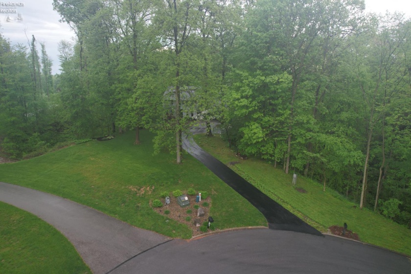914 Wood Glen Court, Norwalk, 44857, 4 Bedrooms Bedrooms, ,4 BathroomsBathrooms,Residential,For Sale,Wood Glen,20251750