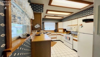 630 Fostoria Road, Port Clinton, 43452, 2 Bedrooms Bedrooms, ,2 BathroomsBathrooms,Residential,For Sale,Fostoria,20251737