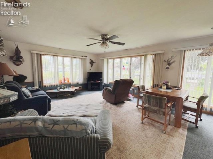 630 Fostoria Road, Port Clinton, 43452, 2 Bedrooms Bedrooms, ,2 BathroomsBathrooms,Residential,For Sale,Fostoria,20251737