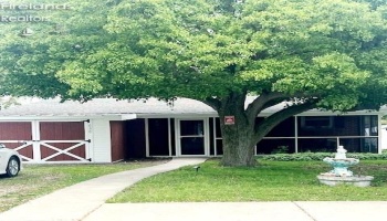 630 Fostoria Road, Port Clinton, 43452, 2 Bedrooms Bedrooms, ,2 BathroomsBathrooms,Residential,For Sale,Fostoria,20251737
