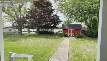 630 Fostoria Road, Port Clinton, 43452, 2 Bedrooms Bedrooms, ,2 BathroomsBathrooms,Residential,For Sale,Fostoria,20251737