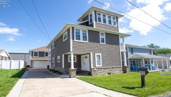 5475 Mabel Drive, Port Clinton, 43452, 7 Bedrooms Bedrooms, ,5 BathroomsBathrooms,Residential,For Sale,Mabel,20251778