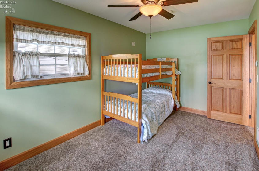 5475 Mabel Drive, Port Clinton, 43452, 7 Bedrooms Bedrooms, ,5 BathroomsBathrooms,Residential,For Sale,Mabel,20251778