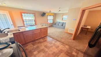 5475 Mabel Drive, Port Clinton, 43452, 7 Bedrooms Bedrooms, ,5 BathroomsBathrooms,Residential,For Sale,Mabel,20251778