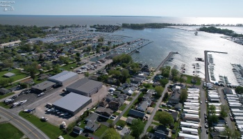 5475 Mabel Drive, Port Clinton, 43452, 7 Bedrooms Bedrooms, ,5 BathroomsBathrooms,Residential,For Sale,Mabel,20251778