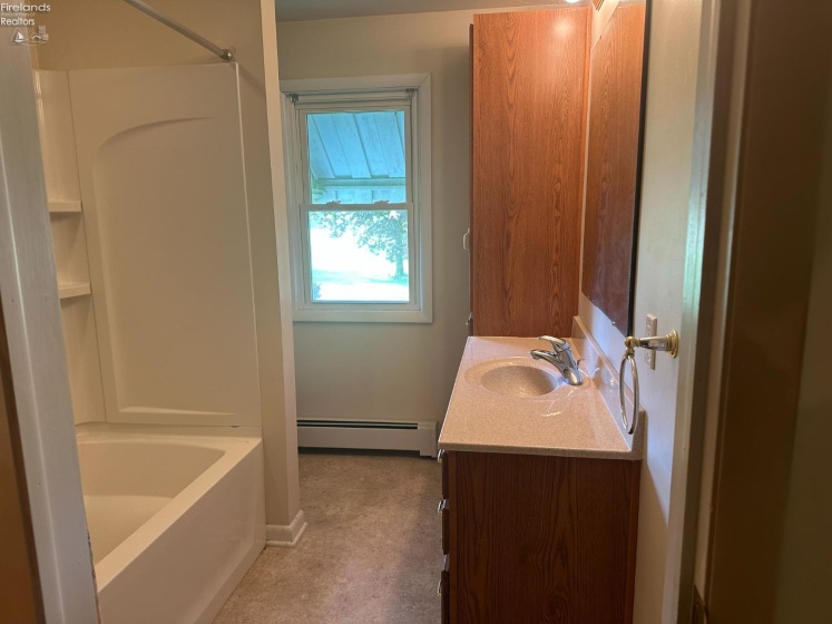 8517 State Route 163, Oak Harbor, 43449, 4 Bedrooms Bedrooms, ,2 BathroomsBathrooms,Residential,For Sale,State Route 163,20251756