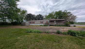2614 Tiffin Avenue, Sandusky, 44870, 2 Bedrooms Bedrooms, ,2 BathroomsBathrooms,Residential,For Sale,Tiffin,20251741