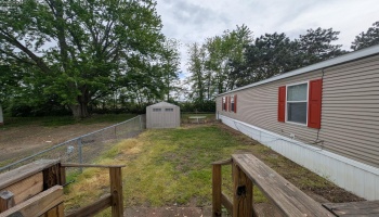 2614 Tiffin Avenue, Sandusky, 44870, 2 Bedrooms Bedrooms, ,2 BathroomsBathrooms,Residential,For Sale,Tiffin,20251741