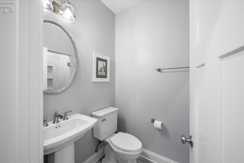 910 3rd Street, Lakeside, 43440, 5 Bedrooms Bedrooms, ,5 BathroomsBathrooms,Residential,For Sale,3rd,20251783