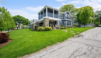 910 3rd Street, Lakeside, 43440, 5 Bedrooms Bedrooms, ,5 BathroomsBathrooms,Residential,For Sale,3rd,20251783