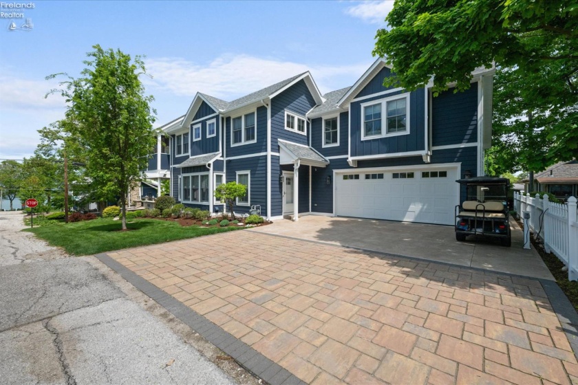 910 3rd Street, Lakeside, 43440, 5 Bedrooms Bedrooms, ,5 BathroomsBathrooms,Residential,For Sale,3rd,20251783