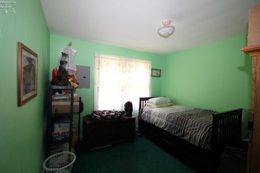 414 Short Street, Port Clinton, 43452, 2 Bedrooms Bedrooms, ,1 BathroomBathrooms,Residential,For Sale,Short,20251788