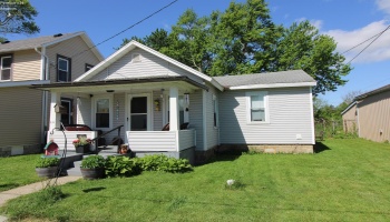 414 Short Street, Port Clinton, 43452, 2 Bedrooms Bedrooms, ,1 BathroomBathrooms,Residential,For Sale,Short,20251788