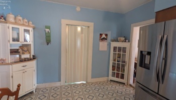 414 Short Street, Port Clinton, 43452, 2 Bedrooms Bedrooms, ,1 BathroomBathrooms,Residential,For Sale,Short,20251788