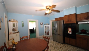 414 Short Street, Port Clinton, 43452, 2 Bedrooms Bedrooms, ,1 BathroomBathrooms,Residential,For Sale,Short,20251788