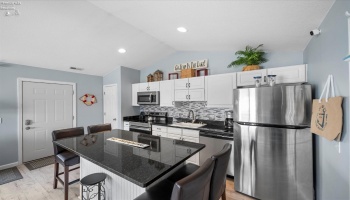 7 Schooner Point Drive, Port Clinton, 43452, 3 Bedrooms Bedrooms, ,2 BathroomsBathrooms,Residential,For Sale,Schooner Point,20251791
