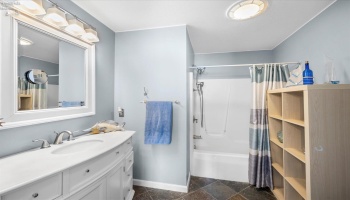 7 Schooner Point Drive, Port Clinton, 43452, 3 Bedrooms Bedrooms, ,2 BathroomsBathrooms,Residential,For Sale,Schooner Point,20251791