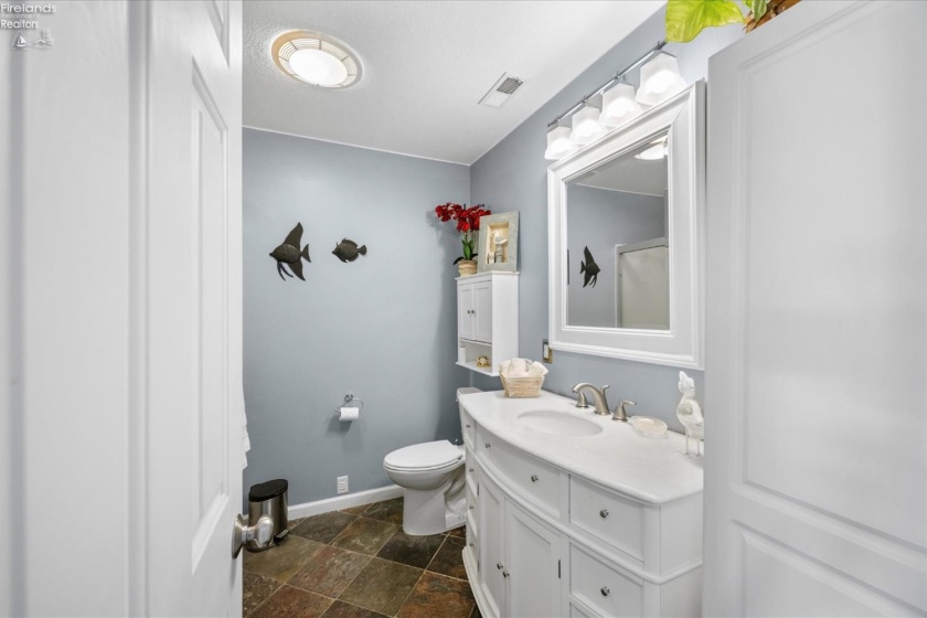 7 Schooner Point Drive, Port Clinton, 43452, 3 Bedrooms Bedrooms, ,2 BathroomsBathrooms,Residential,For Sale,Schooner Point,20251791