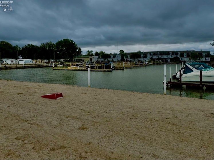 7 Schooner Point Drive, Port Clinton, 43452, 3 Bedrooms Bedrooms, ,2 BathroomsBathrooms,Residential,For Sale,Schooner Point,20251791