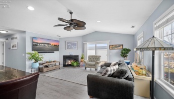 7 Schooner Point Drive, Port Clinton, 43452, 3 Bedrooms Bedrooms, ,2 BathroomsBathrooms,Residential,For Sale,Schooner Point,20251791