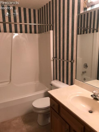 4113 Greenfield Drive, Sandusky, 44870, 3 Bedrooms Bedrooms, ,2 BathroomsBathrooms,Residential,For Sale,Greenfield,20251285