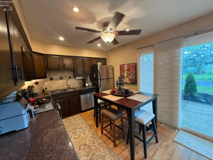 1405 McKinley Street, Sandusky, 44870, 2 Bedrooms Bedrooms, ,2 BathroomsBathrooms,Residential,For Sale,McKinley,20251776