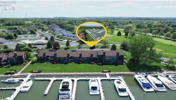 3088 Marina View Drive, Port Clinton, 43452, 2 Bedrooms Bedrooms, ,2 BathroomsBathrooms,Residential,For Sale,Marina View,20251774